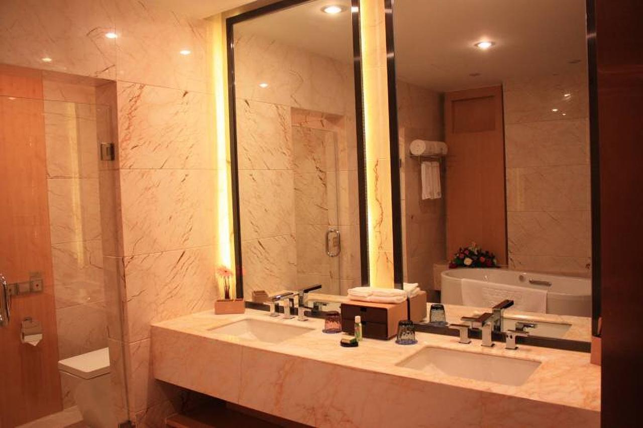Xining Sapphire Hotel מראה חיצוני תמונה
